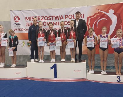 Ogromny sukces🥇💪 młodych Trampolinistów na Mistrzostwach Polski Juniorów Młodszych w Wilkowicach 15-16.10.2022r.